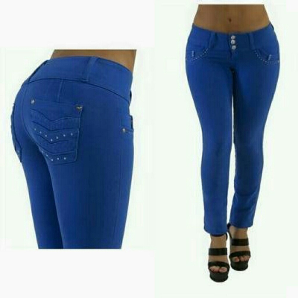 Brazilian Style Push Up Levanta Cola Sexy Jeans.